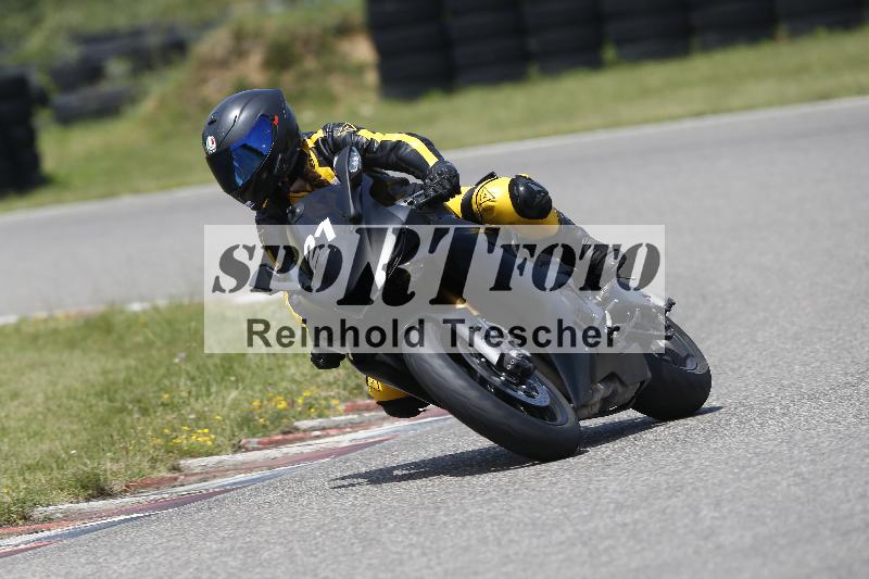 /27 12.06.2025 Ducati Schweiz Trackday Warmup  ADR/blau-bleu/21